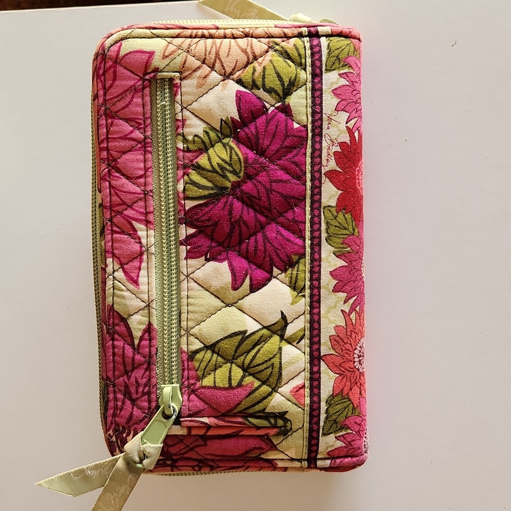 Vera Bradley turnkey wallet - Picture 2 of 6